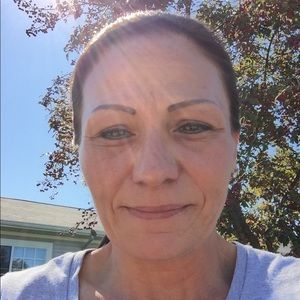 Meet your Posher, Pamela